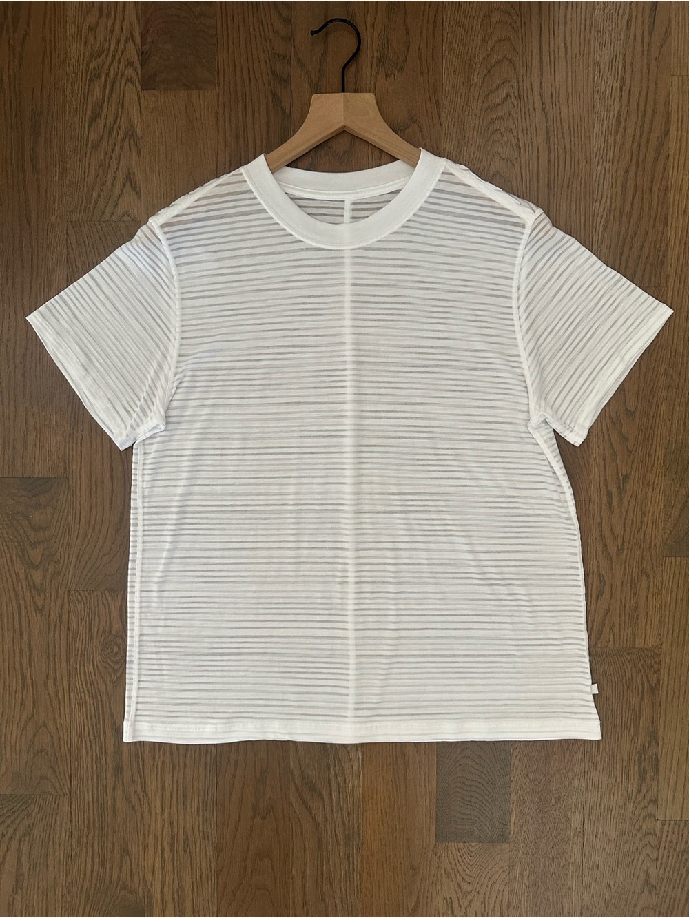 Lululemon All Yours Boyfriend Short Sleeve Crew Neck Tee White Sheer Stripe 10/L